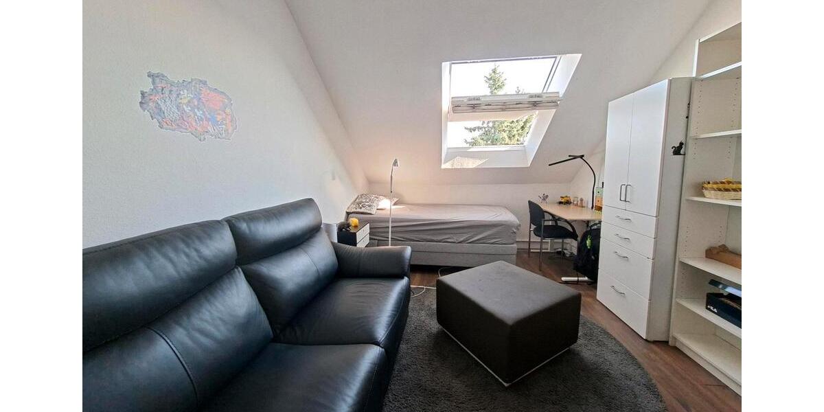 Etagenwohnung Solingen Aufderhöhe - 4 Zimmer, 85 m&sup2;, 870&euro; | Angebot:27626431