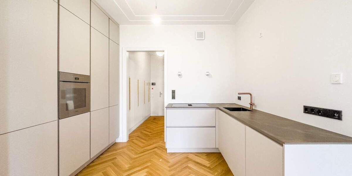 Etagenwohnung Düsseldorf Oberkassel - 2 Zimmer, 63 m&sup2;, 2.205&euro; | Angebot:24807588