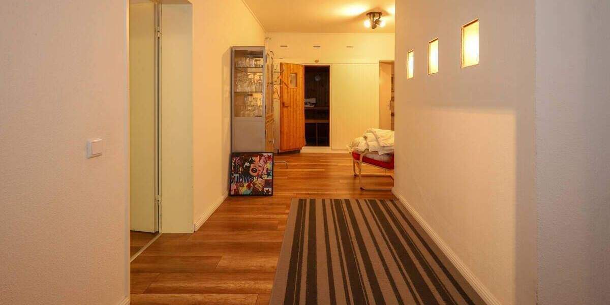 Reihenendhaus Monheim am Rhein Monheim - 7 Zimmer, 171 m&sup2;, 525.000&euro; | Angebot:25736789