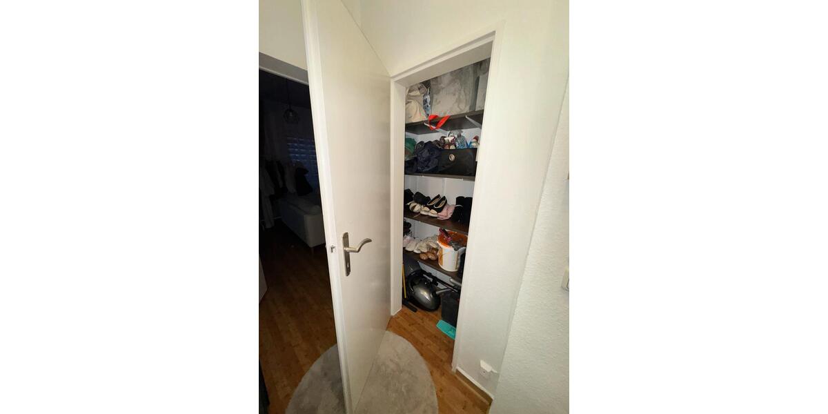 Etagenwohnung Köln Mülheim - 1 Zimmer, 37 m&sup2;, 652&euro; | Angebot:26001682