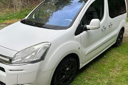 Citroen Berlingo 138.200 km 6.800 € Ratingen 40880