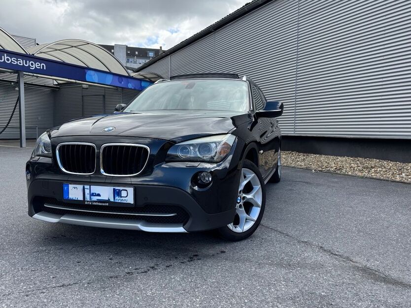 BMW X1 219.999 km 8.550 € Düsseldorf 40215