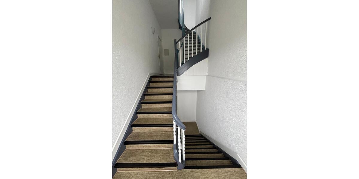 Mehrfamilienhaus, Wohnhaus Düsseldorf Stadtbezirk 9 - 6 Zimmer, 214 m&sup2;, 799.000&euro; | Angebot:26409482