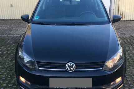 VW Polo 220.300 km 2.999 &euro; Leverkusen 51377
