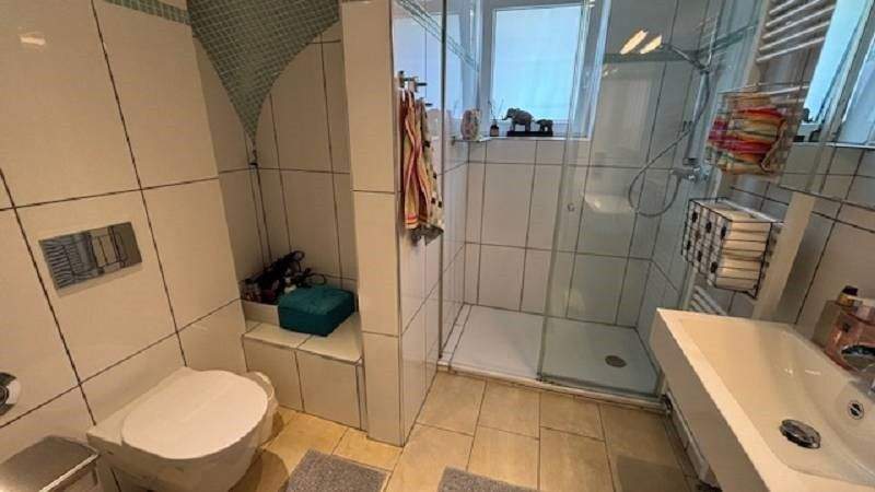 Etagenwohnung Leverkusen Wiesdorf - 5 Zimmer, 180 m&sup2;, 530.000&euro; | Angebot:25686189