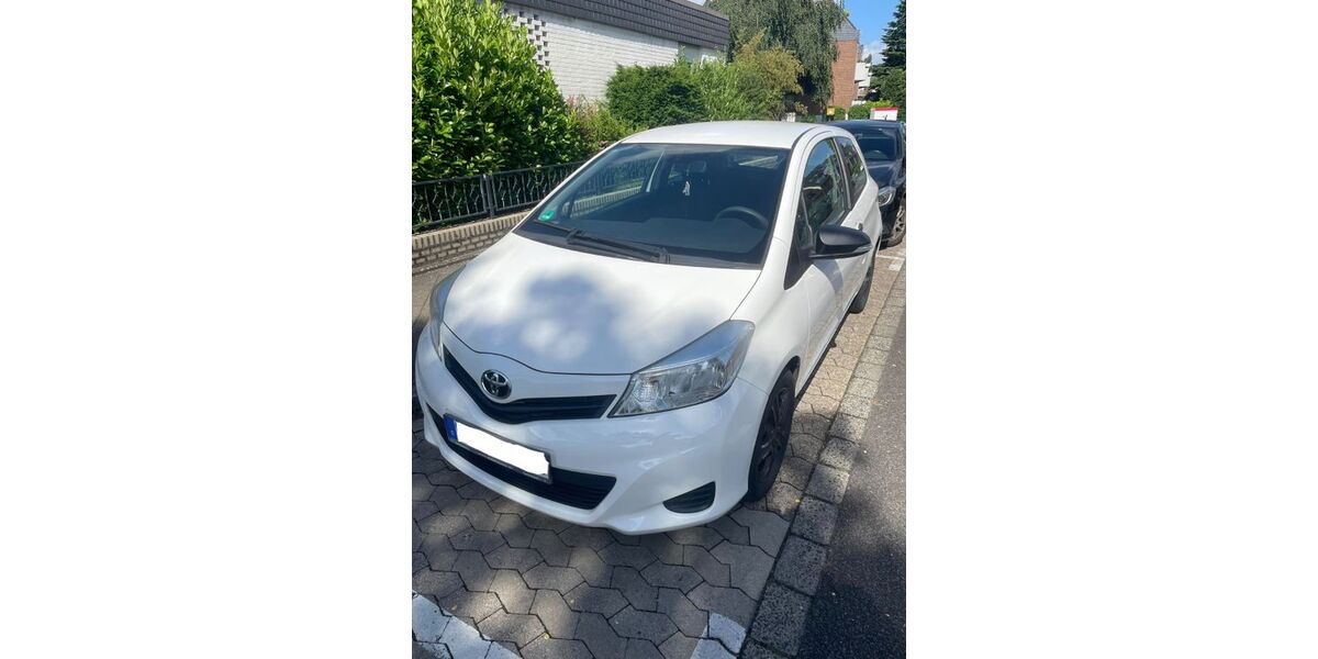 Toyota Yaris 95.740 km 5.000 &euro; Erkrath 40699