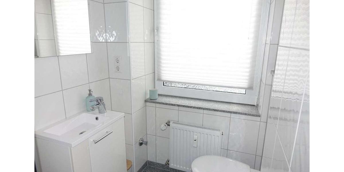 Etagenwohnung Düsseldorf Pempelfort - 2 Zimmer, 60 m&sup2;, 1.180&euro; | Angebot:27617599