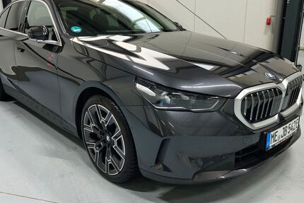 BMW i5 34.500 km 49.889 &euro; Haan 42781