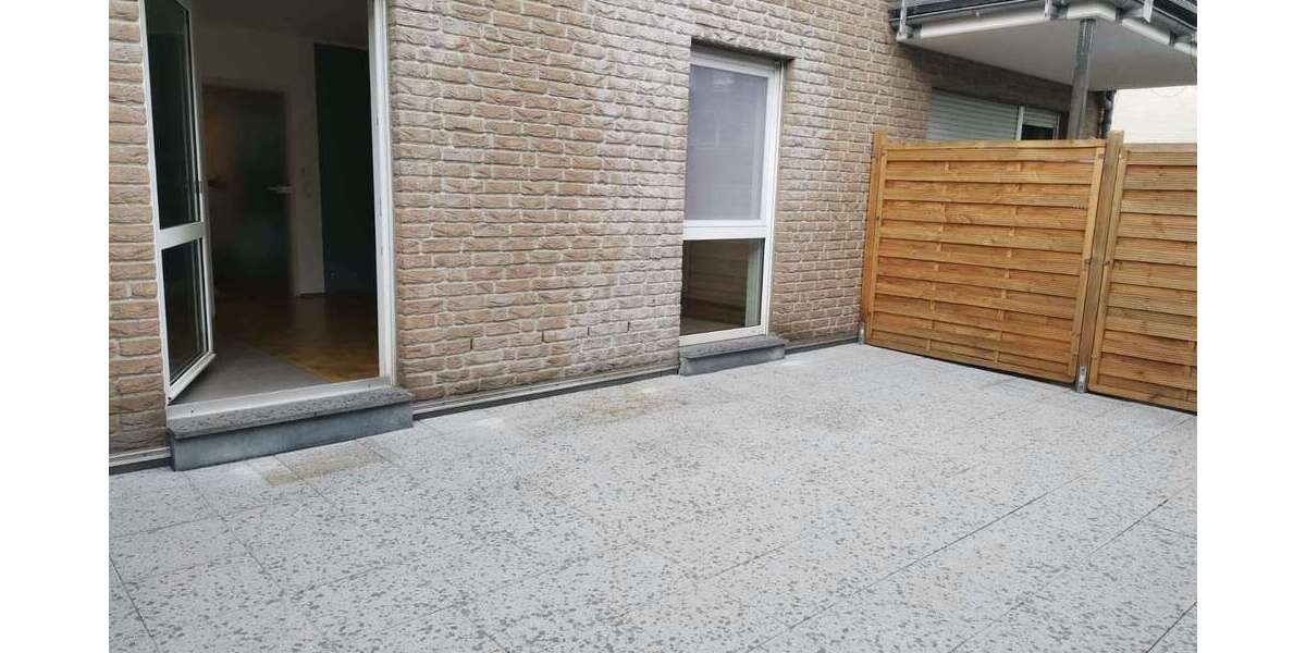 Etagenwohnung Leverkusen Bürrig - 2 Zimmer, 82 m&sup2;, 784&euro; | Angebot:24815363