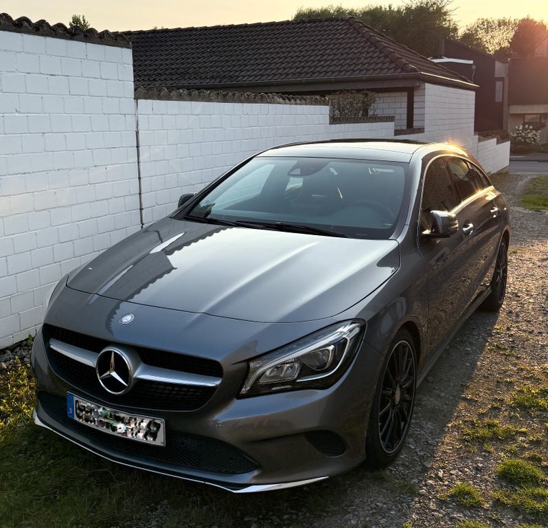 CLA 180 Shooting Brake