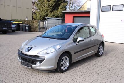 Peugeot 207 64.100 km 3.790 &euro; Velbert 42549