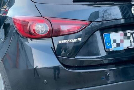 Mazda 3 260.844 km 4.500 &euro; Köln 50997