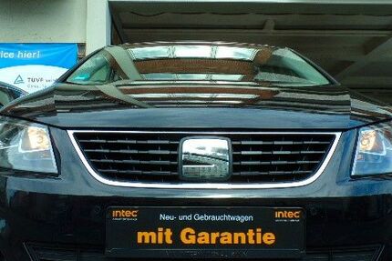 Seat Alhambra 166.522 km 14.990 &euro; Köln 51069