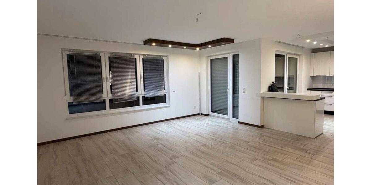 Etagenwohnung Bergisch Gladbach Paffrath - 3 Zimmer, 95 m&sup2;, 1.795&euro; | Angebot:24862675