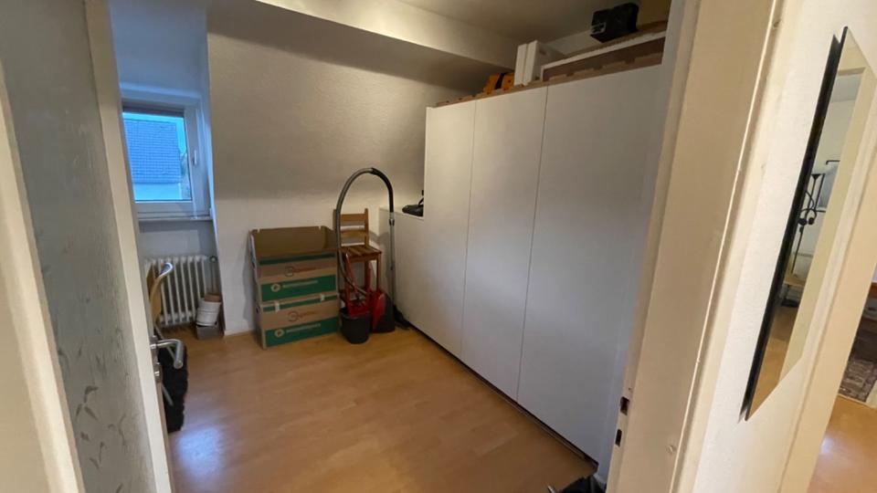 Dachgeschoßwohnung Ratingen Homberg - 3 Zimmer, 60 m&sup2;, 600&euro; | Angebot:24846392