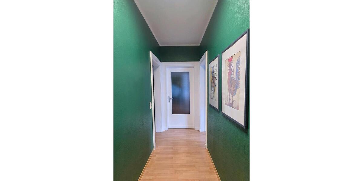 Etagenwohnung Velbert - 4 Zimmer, 110 m&sup2;, 1.290&euro; | Angebot:27618388