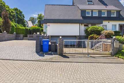 Haus Wermelskirchen - 6 Zimmer, 172 m&sup2;, 849.000&euro; | Angebot:27020832