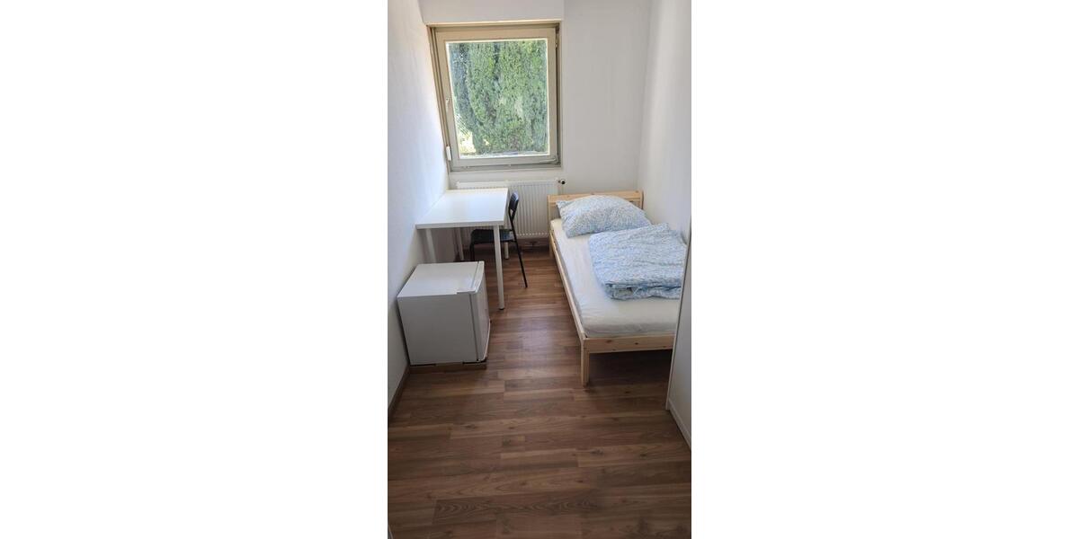 Einfamilienhaus Leverkusen Bergisch Neukirchen - 13 Zimmer, 230 m&sup2;, 5.000&euro; | Angebot:24365167