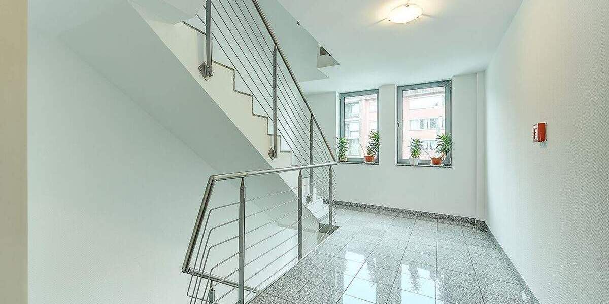 Etagenwohnung Düsseldorf Derendorf - 3 Zimmer, 101 m&sup2;, 525.000&euro; | Angebot:24040986