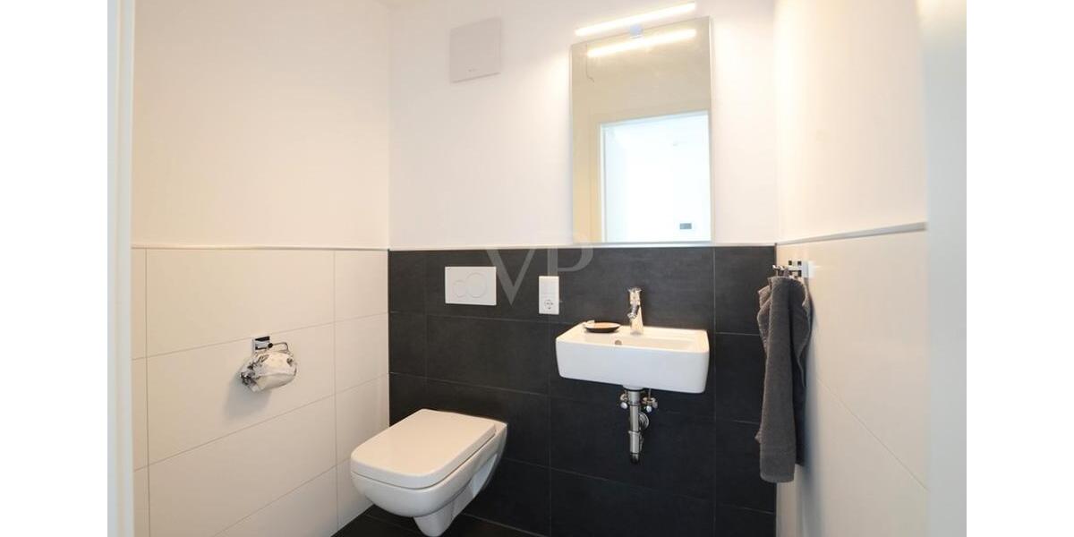 Etagenwohnung Langenfeld (Rheinland) - 2 Zimmer, 81 m&sup2;, 1.090&euro; | Angebot:26661746