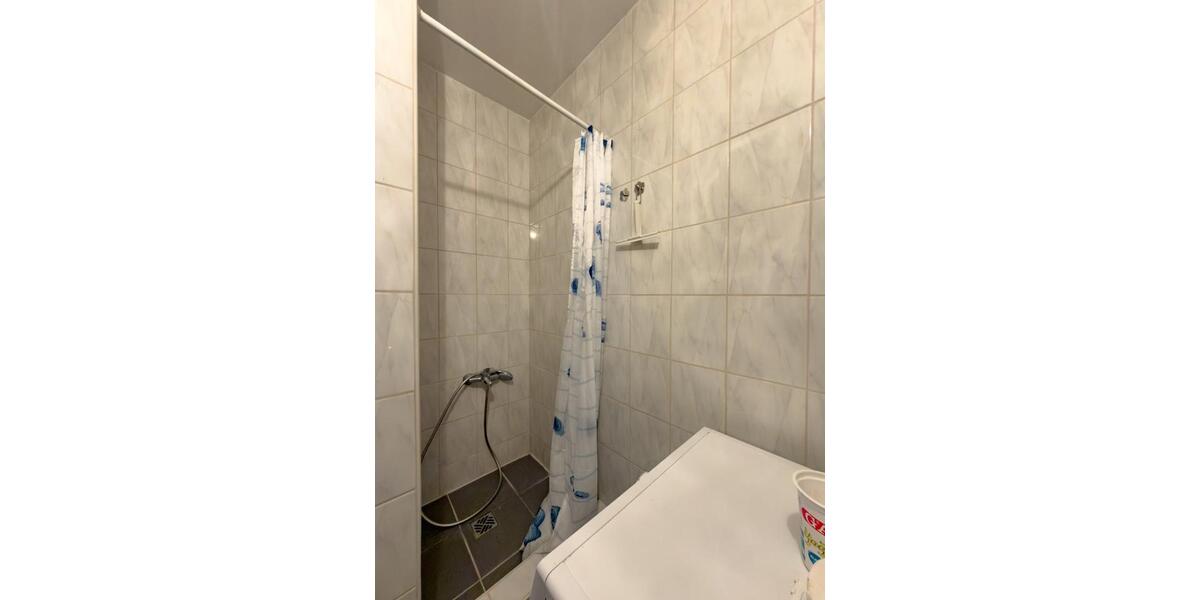 Etagenwohnung Neuss - 1 Zimmer, 33 m&sup2;, 110.000&euro; | Angebot:25873907