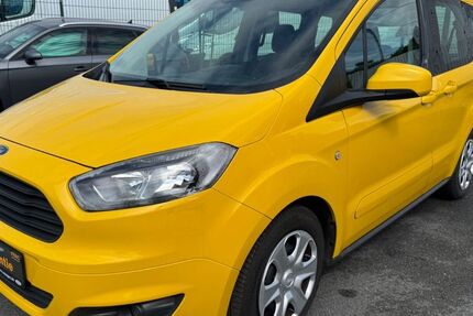 Ford Tourneo Courier 213.000 km 4.950 € Essen 45356