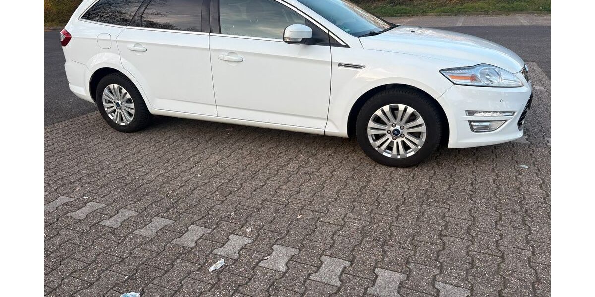 Ford Mondeo 107.265 km 5.400 &euro; Köln 50767