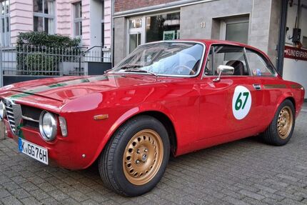 Alfa Romeo Giulia 35.201 km 69.990 &euro; Düsseldorf 40476