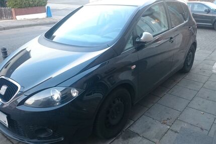 Seat Altea 215.000 km 2.200 &euro; Köln 50769