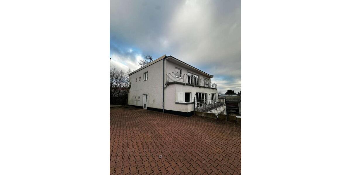 Gewerbeobjekt Remscheid Lüttringhausen - 2.800&euro; | Angebot:26258683