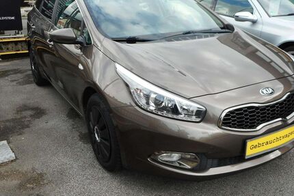Kia ceed / Ceed 125.000 km 8.600 &euro; Solingen 42653