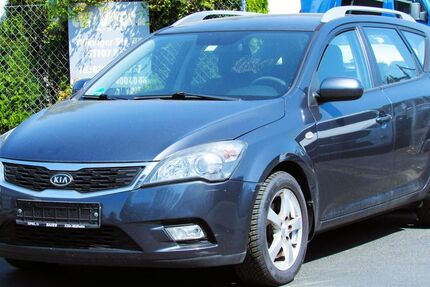 Kia ceed Sportswagon 152.000 km 3.490 &euro; Köln-Rath 51107