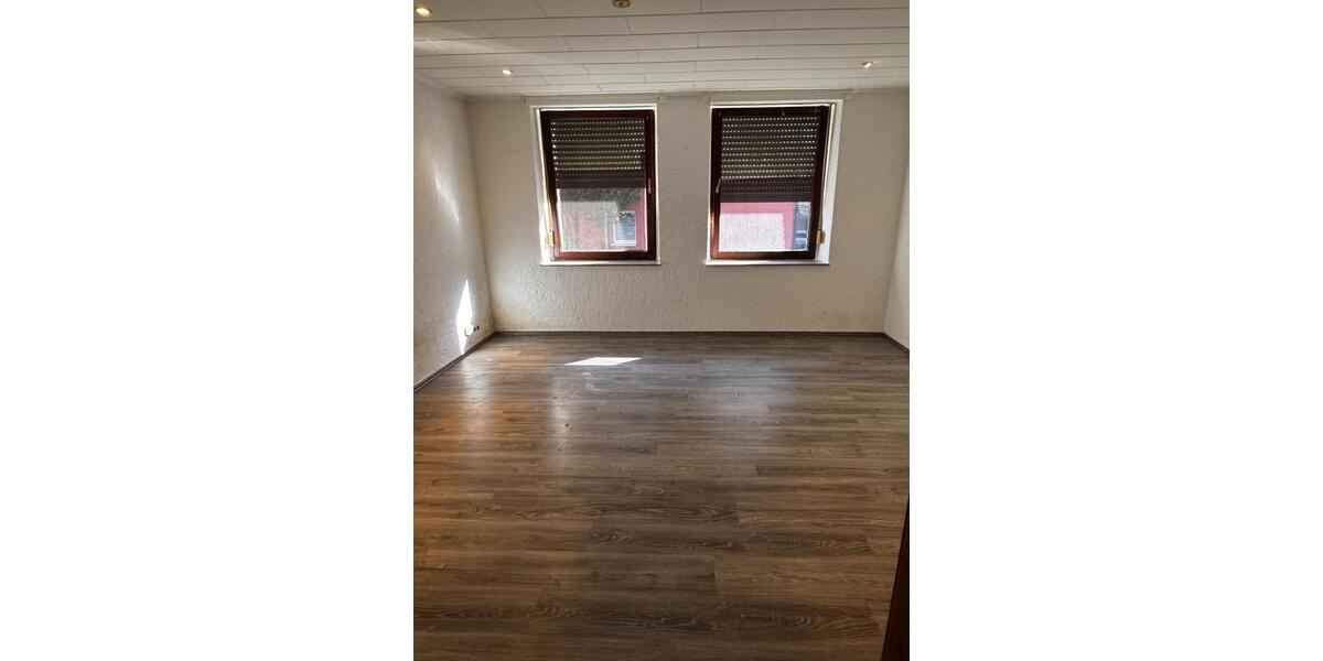 Erdgeschoßwohnung Solingen Ohligs - 2 Zimmer, 35 m&sup2;, 350&euro; | Angebot:27618402