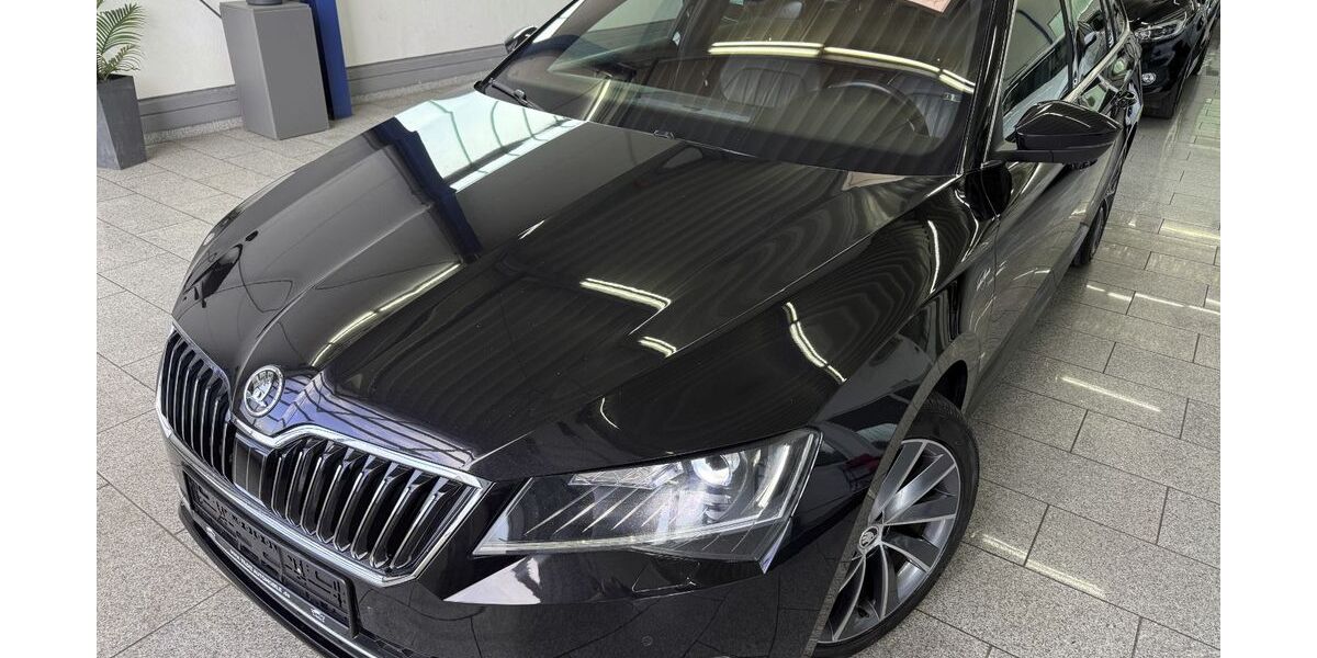 Skoda Superb 184.318 km 17.990 &euro; Köln 50829