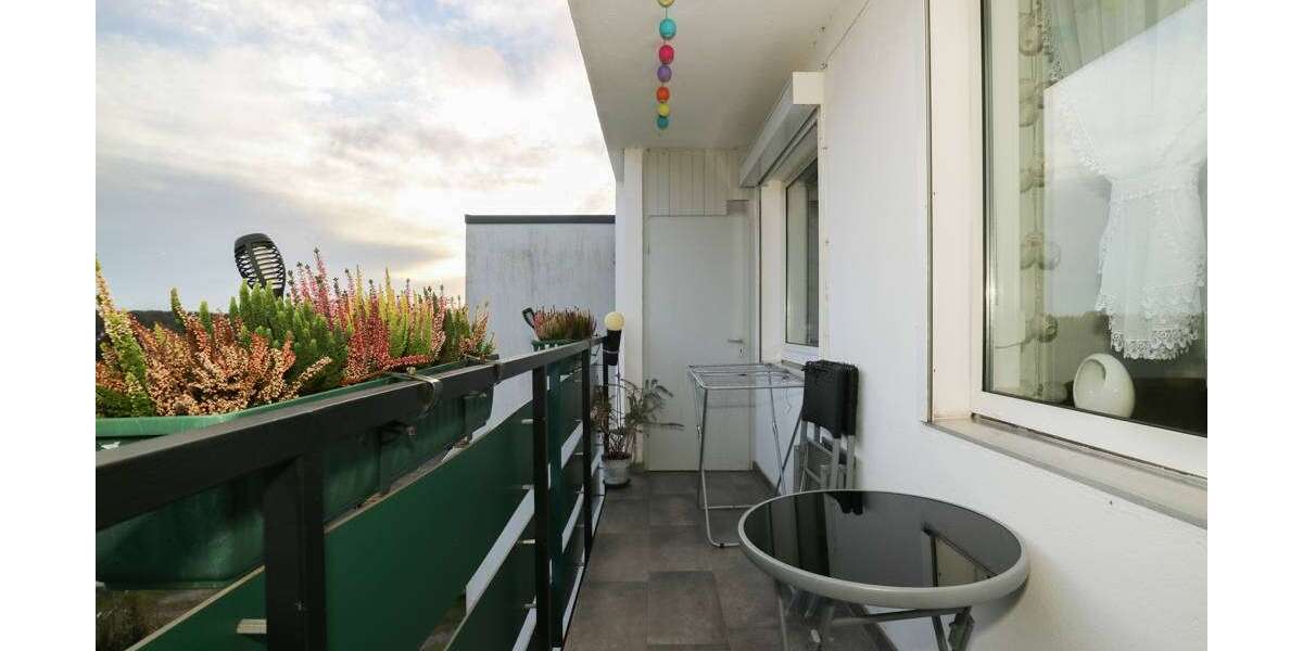 Etagenwohnung Dormagen / Delhoven Delhoven - 2.5 Zimmer, 64 m&sup2;, 165.000&euro; | Angebot:22954518