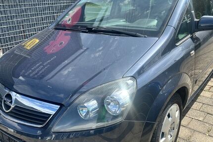 Opel Zafira 172.900 km 2.999 &euro; Köln 51145