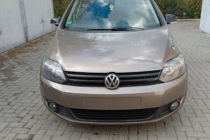 VW Golf Plus 105.000 km 5.999 &euro; Solingen 42659