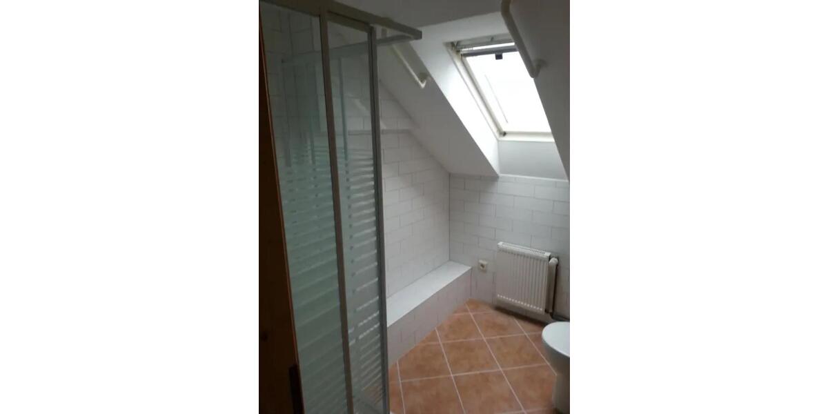 Maisonettenwohnung Solingen - 5 Zimmer, 125 m&sup2;, 1.200&euro; | Angebot:25852007