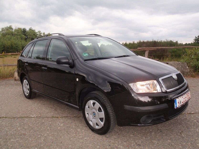 Skoda Fabia Kombi 269.788 km 2.250 € köln 50667