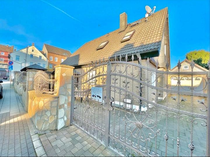 Einfamilienhaus Velbert - 7 Zimmer, 155 m&sup2;, 659.000&euro; | Angebot:27296261