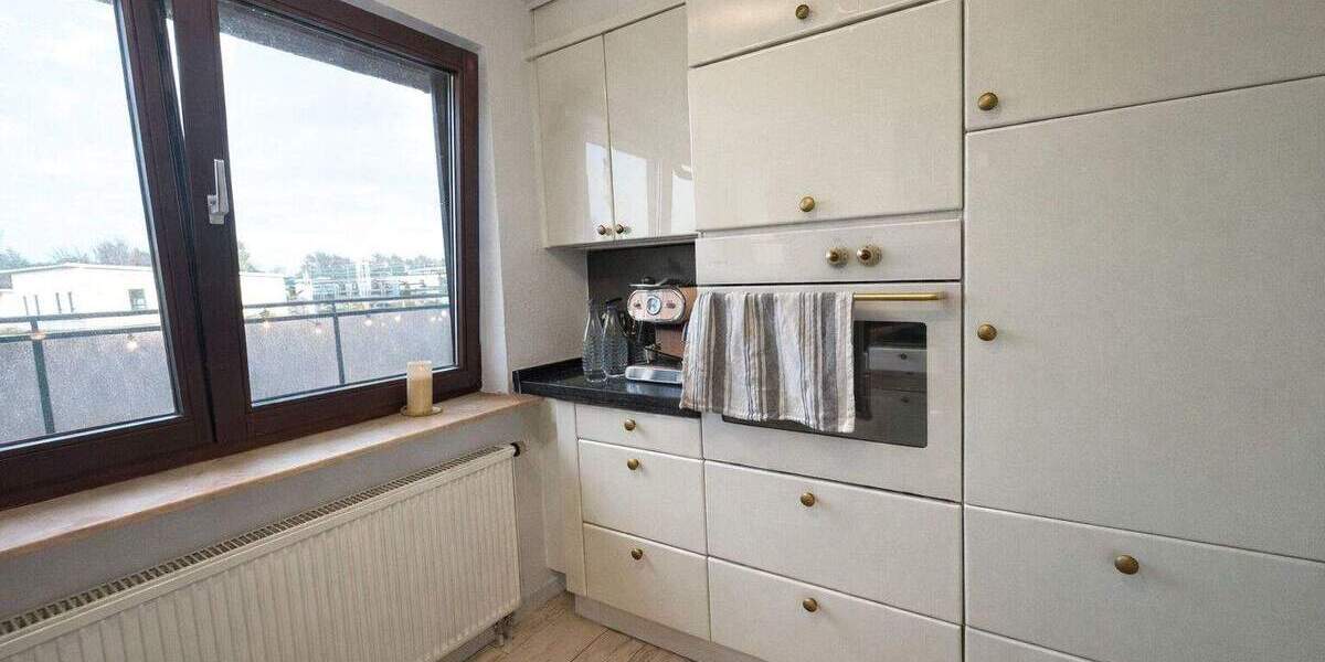 Etagenwohnung Hilden Forstbach - 3 Zimmer, 120 m&sup2;, 389.000&euro; | Angebot:24424456