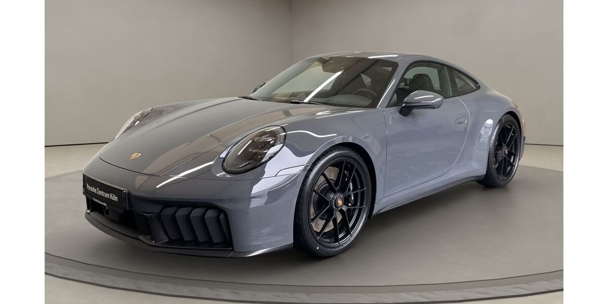 Porsche 992 10.000 km 189.500 &euro; Köln 50823