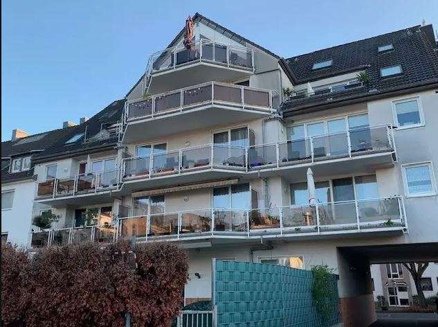 Wohnung zum Mieten in Düsseldorf 1.068 € 89 m²