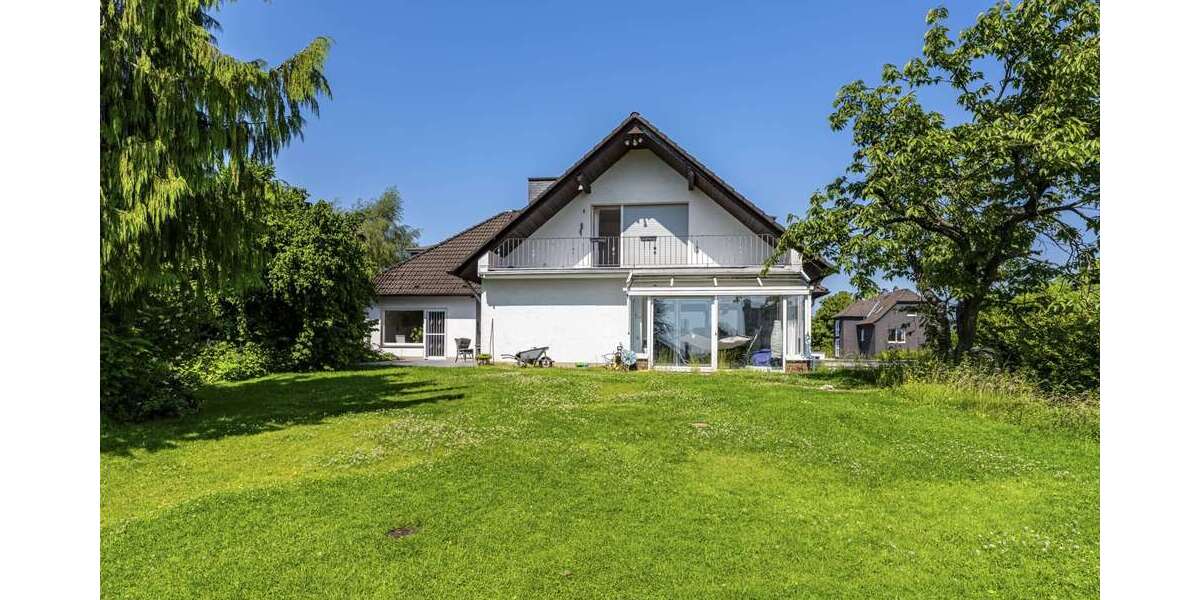 Einfamilienhaus Radevormwald-Innenstadt Innenstadt - 9 Zimmer, 370 m&sup2;, 794.000&euro; | Angebot:27010160