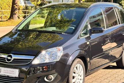 Opel Zafira 118.000 km 5.980 € Düsseldorf 40593
