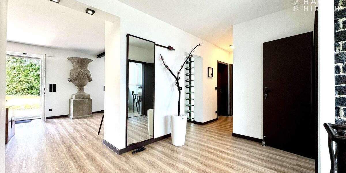 Einfamilienhaus Erkrath - 7 Zimmer, 230 m&sup2;, 899.000&euro; | Angebot:24787772