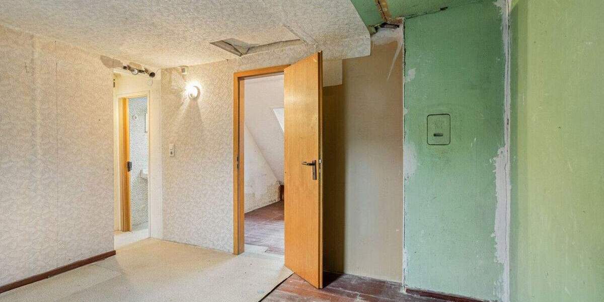 Reihenmittelhaus Düsseldorf Rath - 4 Zimmer, 59 m&sup2;, 339.000&euro; | Angebot:24671094