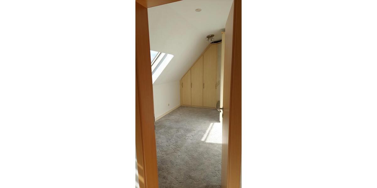 Dachgeschoßwohnung Hattingen - 2 Zimmer, 55 m&sup2;, 545&euro; | Angebot:27616202