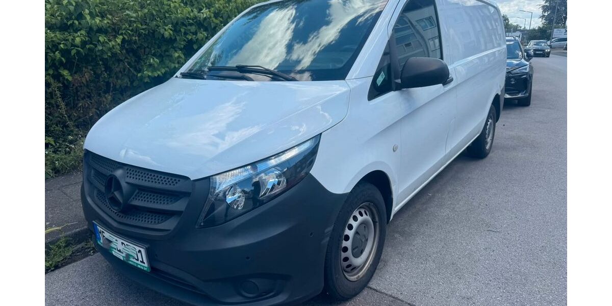 Mercedes-Benz Vito 193.144 km 8.990 &euro; Köln 50769