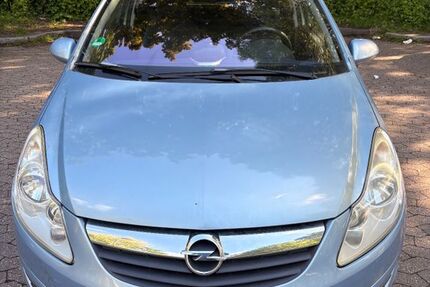 Opel Corsa 133.250 km 2.500 &euro; Düsseldorf 40595
